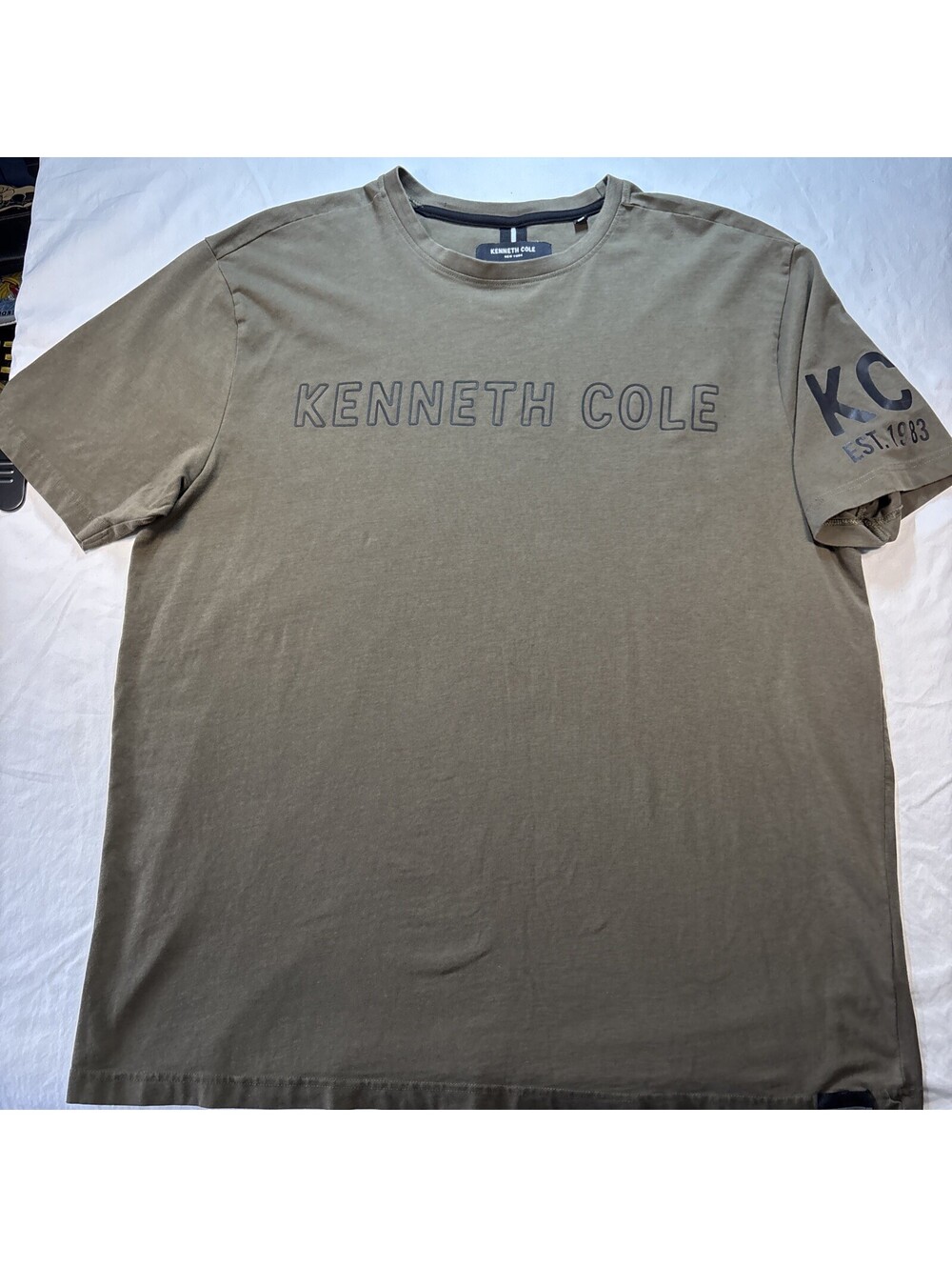 Kenneth Cole New York Men’s Graphic T Shirt XL%95 Cotton %5 Spandex